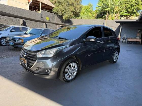 HYUNDAI HB20 1.0 COMFORT 12V FLEX 4P MANUAL